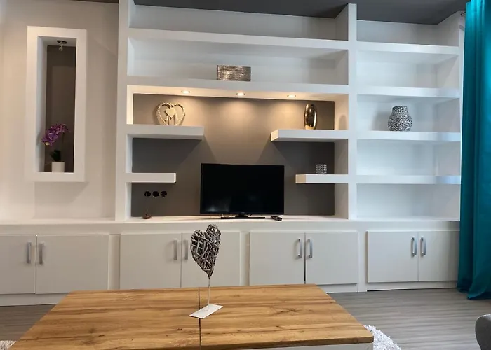 Gabrielle2 Apartment